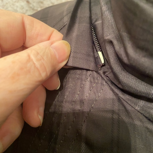 Point Zero Grey Plaid Down Puffer Coat - Picture 4 of 13